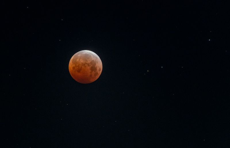 Lunar eclipse: 4 tips for watchers