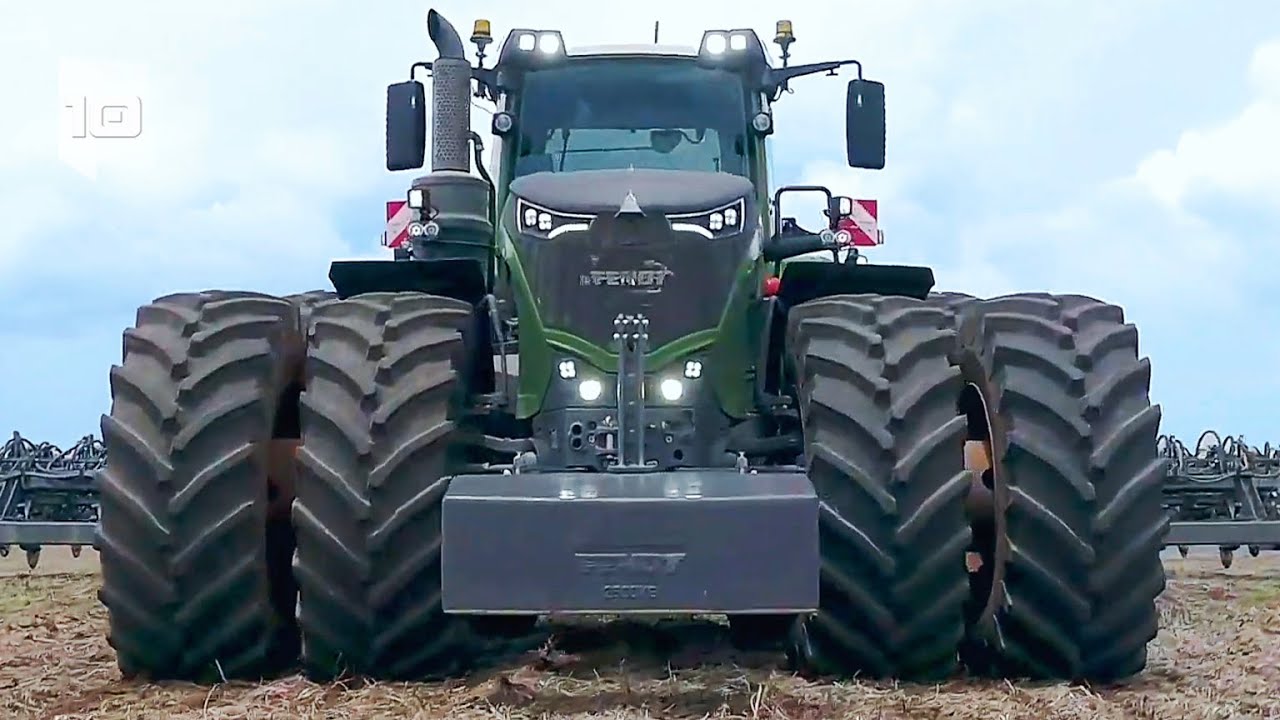 5 Biggest and Powerful Tractors in the World