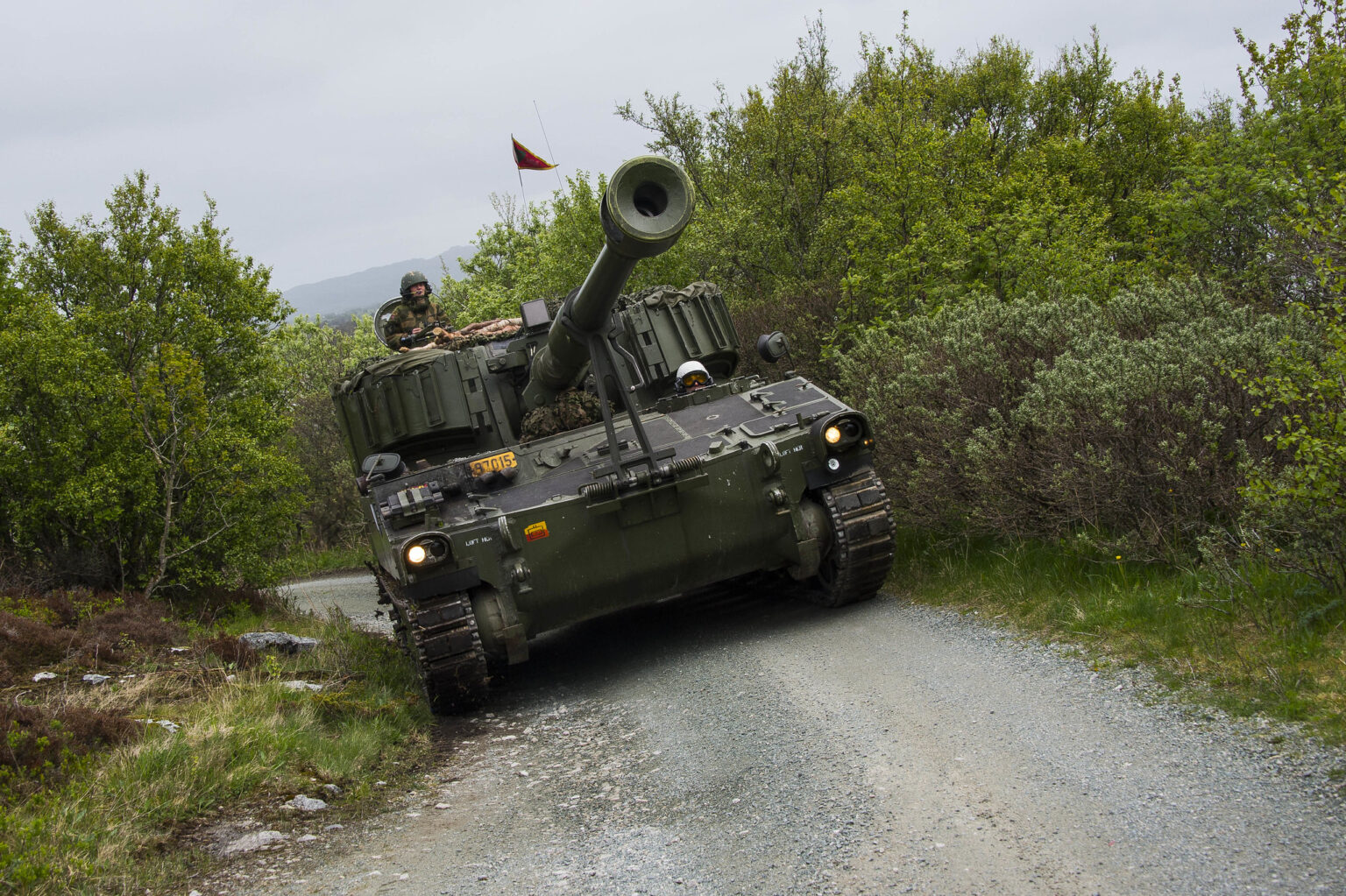 Norwegian self-propelled howitzers spotted in Ukraine